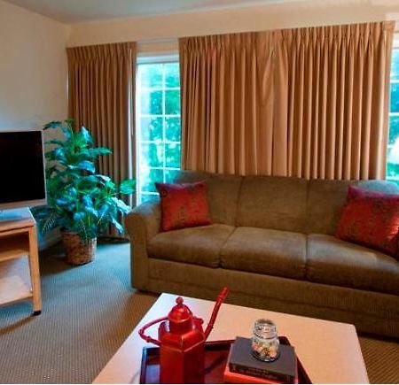 The Inn At Tallgrass Wichita Ngoại thất bức ảnh