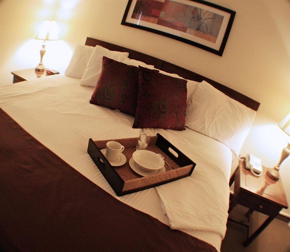 The Inn At Tallgrass Wichita Ngoại thất bức ảnh